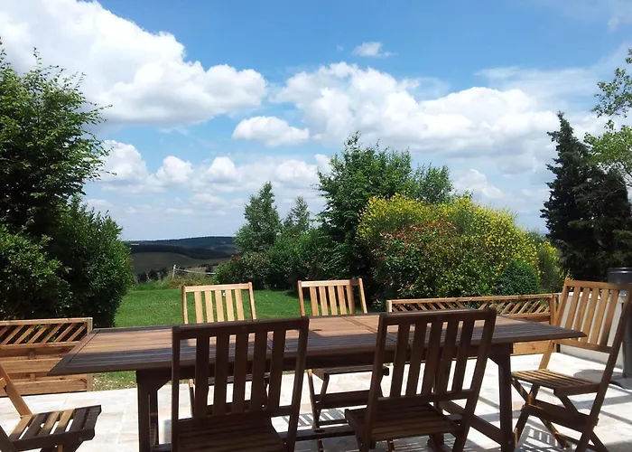 Сasa de vacaciones Haus Fuer 6 Personen Und 8 In Villautou By Interhome *
